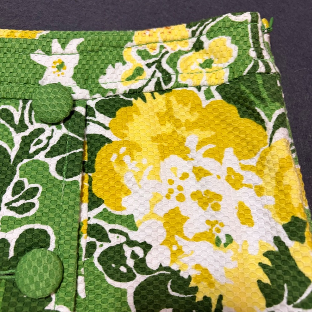 Talbots Floral Pencil Skirt Womens 12P Green Yellow Mod Pencil Core Fun Feminine - Picture 10 of 10